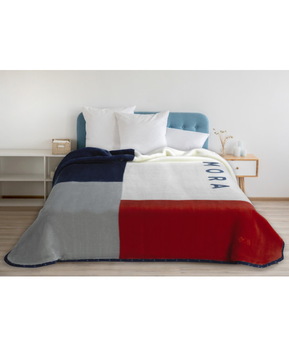 مورا فرست كلاس نفرين  240*220